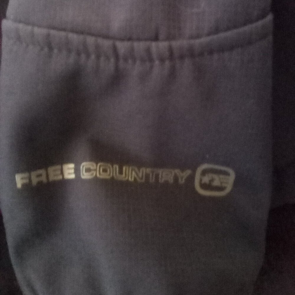 A blue free country jacket size large